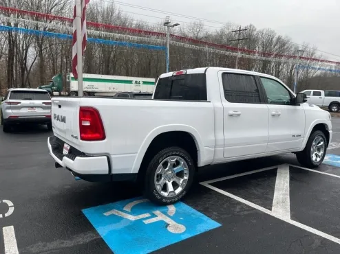 2025 Ram 1500 Big Horn Lone Star photo 4