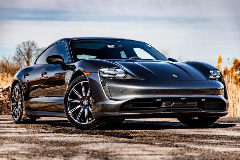 2020 Porsche Taycan 4S photo 1