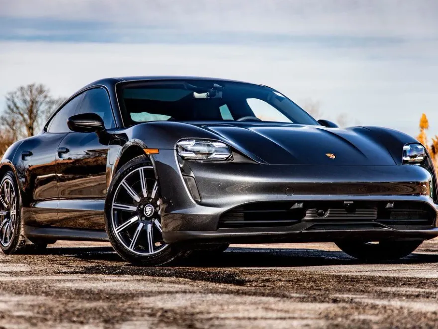2020 Porsche Taycan 4S photo 1