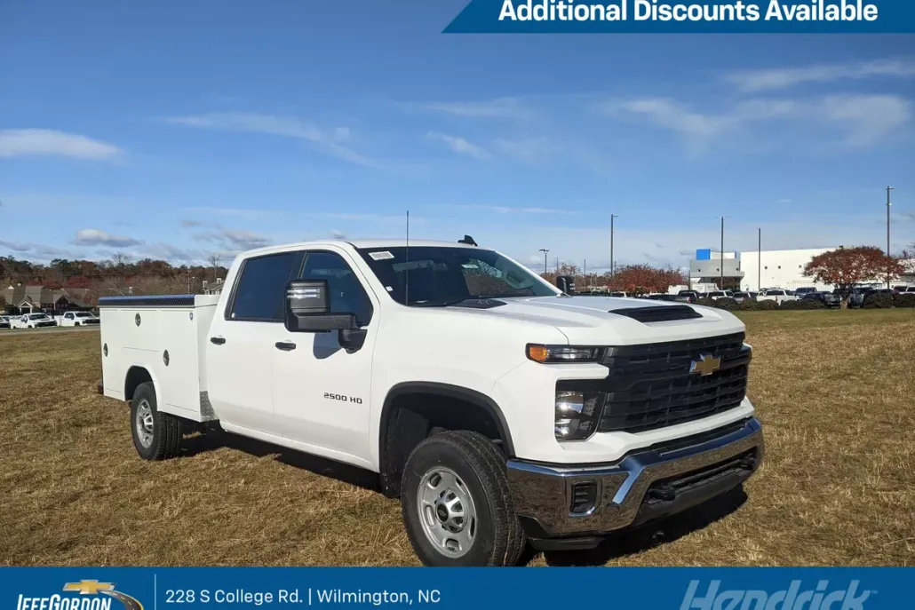 2025 Chevrolet Silverado 2500HD photo 1