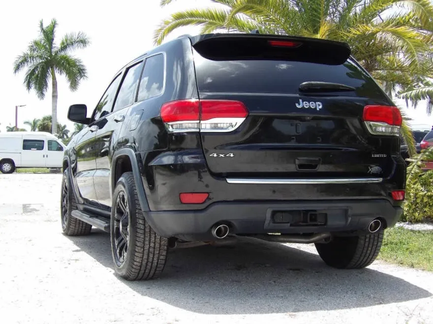 2014 Jeep Grand Cherokee Limited photo 1