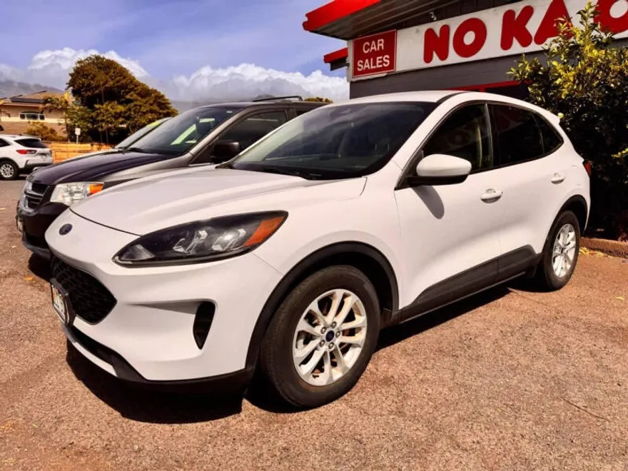 2020 Ford Escape SE photo 1