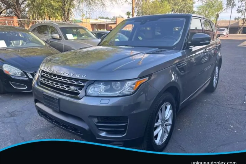 2017 Land Rover Range Rover Sport SE photo 1