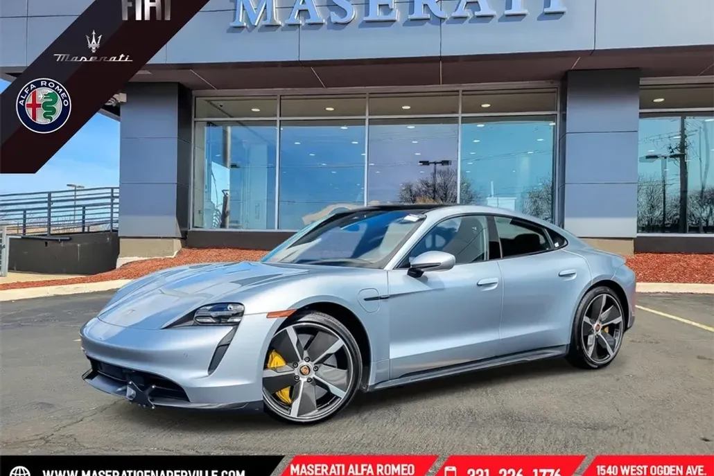 2020 Porsche Taycan Turbo S photo 1