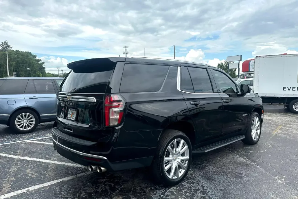 2021 Chevrolet Tahoe High Country photo 1