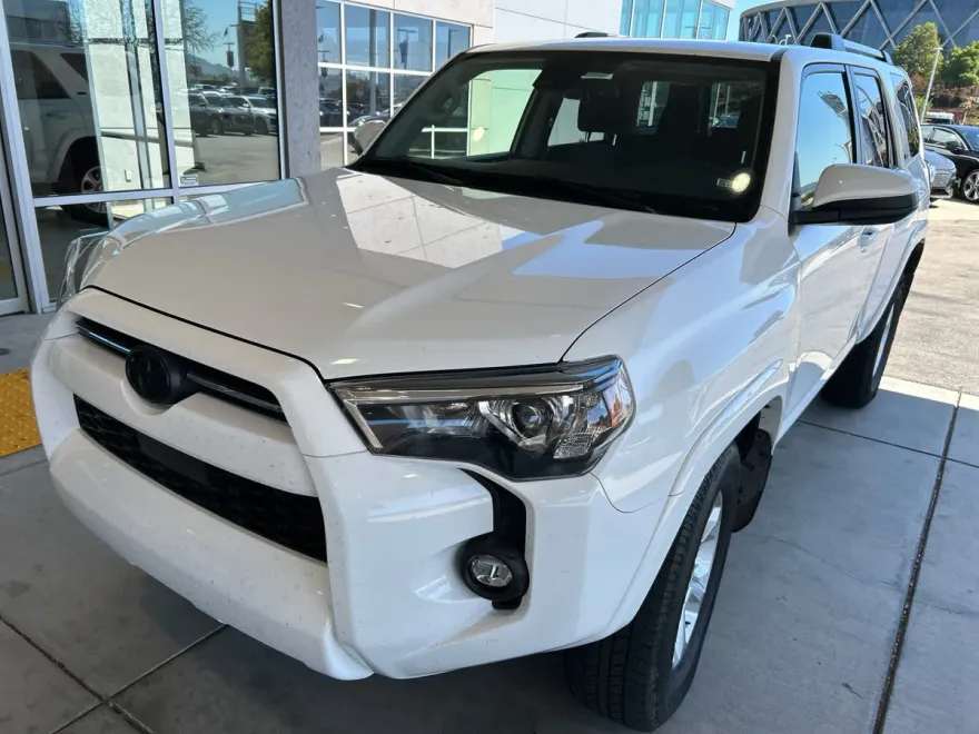 2023 Toyota 4Runner SR5 2WD photo 1