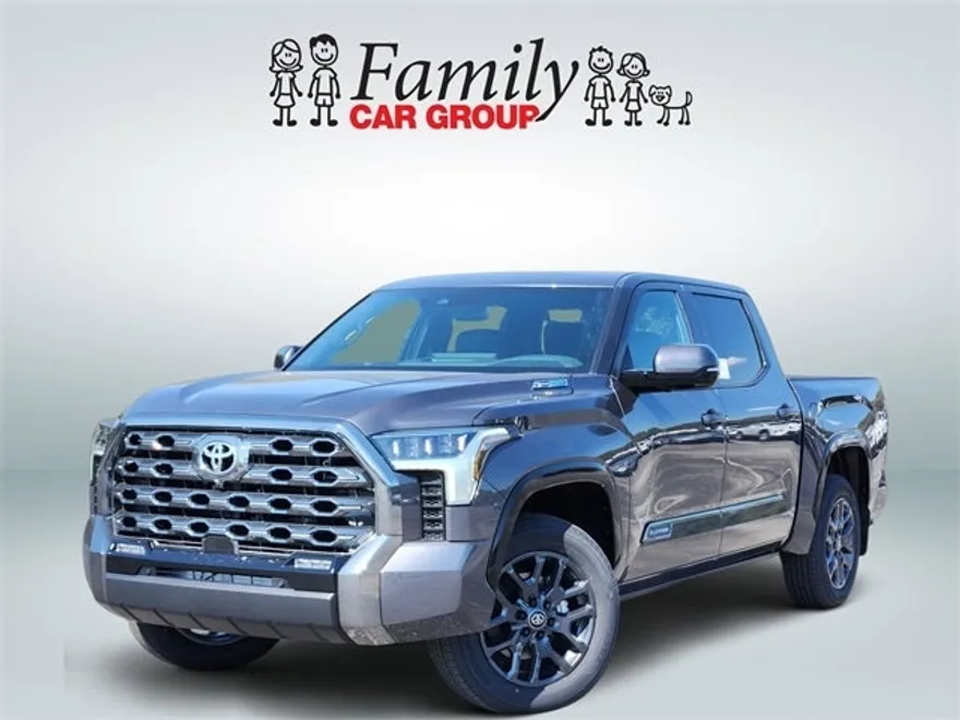 2026 Toyota Tundra Platinum photo 1