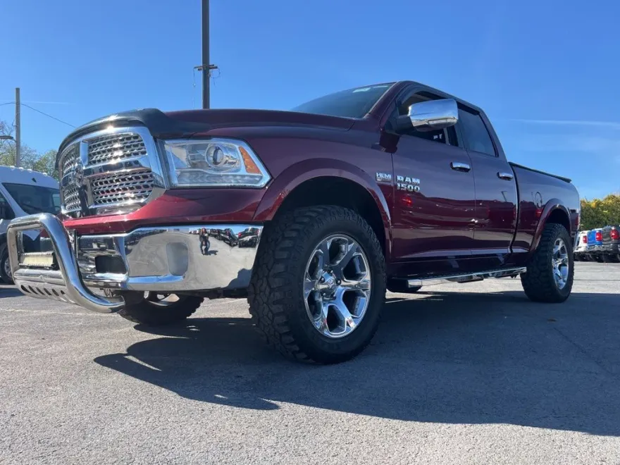 2017 Ram 1500 Laramie photo 1