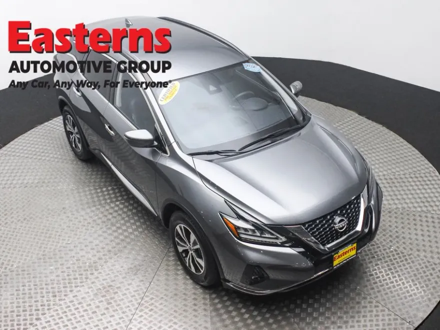 2023 Nissan Murano SV photo 1