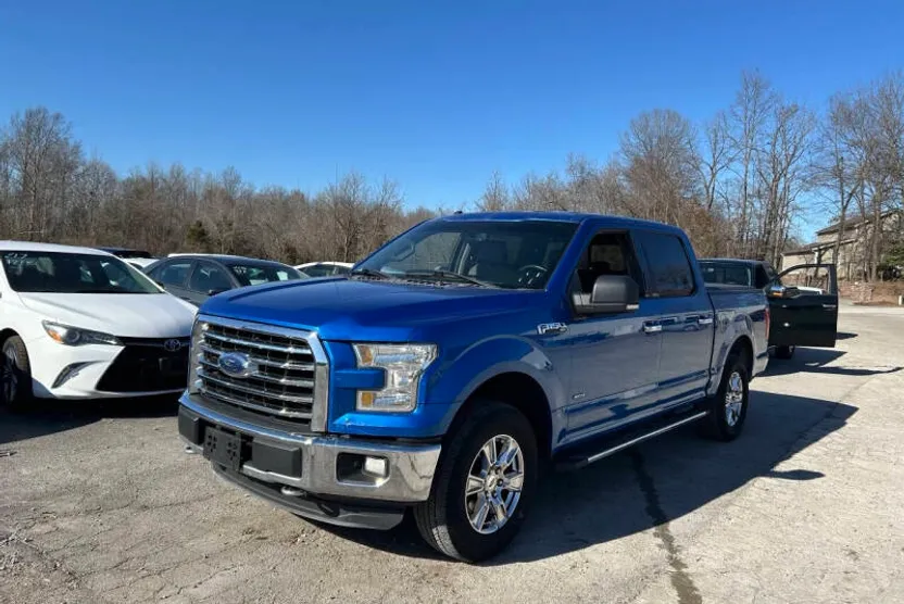 2016 Ford F-150 XLT photo 1