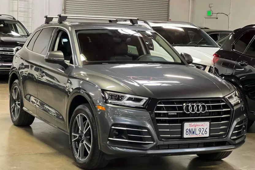 2020 Audi Q5 Premium Plus photo 1