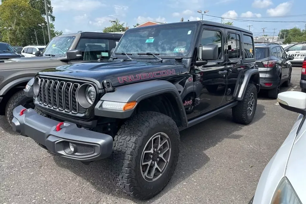 2024 Jeep Wrangler Rubicon photo 1