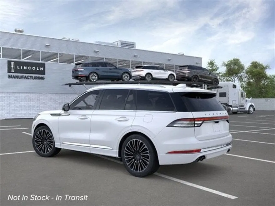 2025 Lincoln Aviator Black Label photo 1