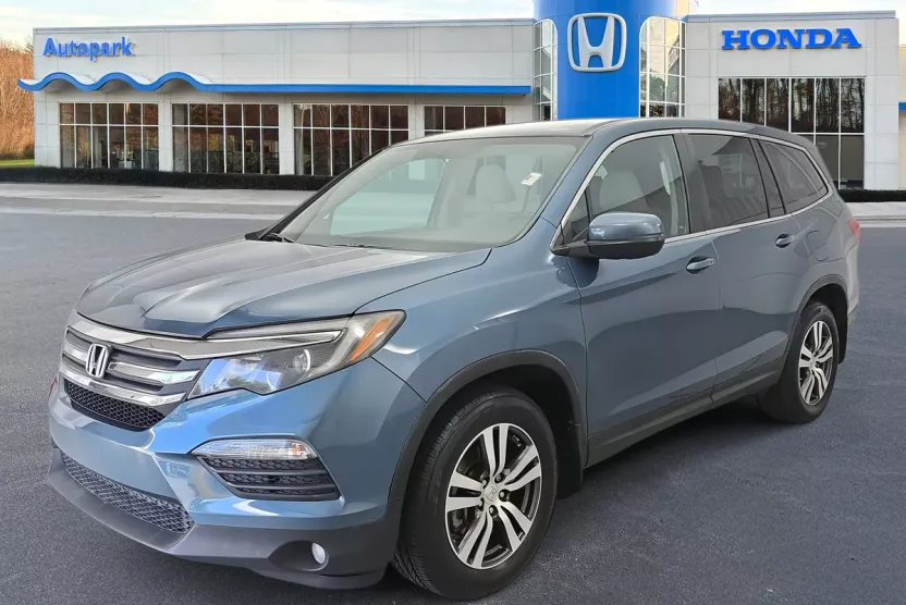 2016 Honda Pilot EX photo 1