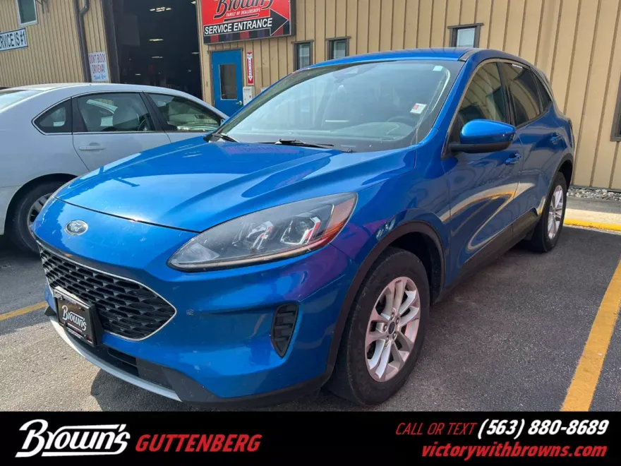 2020 Ford Escape SE photo 1