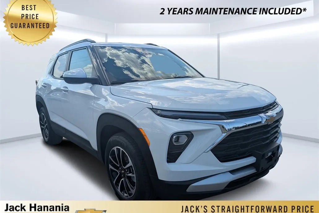 2025 Chevrolet Trailblazer LT photo 1