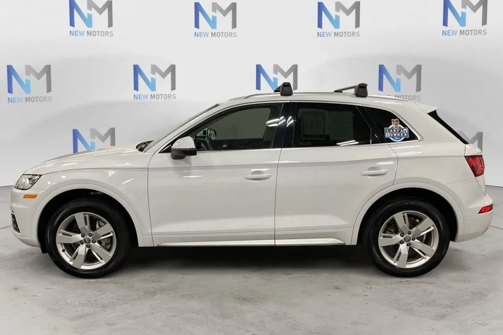 2019 Audi Q5 2.0T Premium Plus photo 1