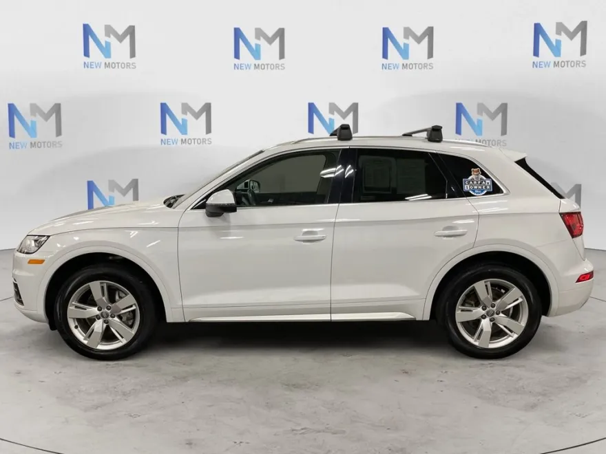 2019 Audi Q5 2.0T Premium Plus photo 1