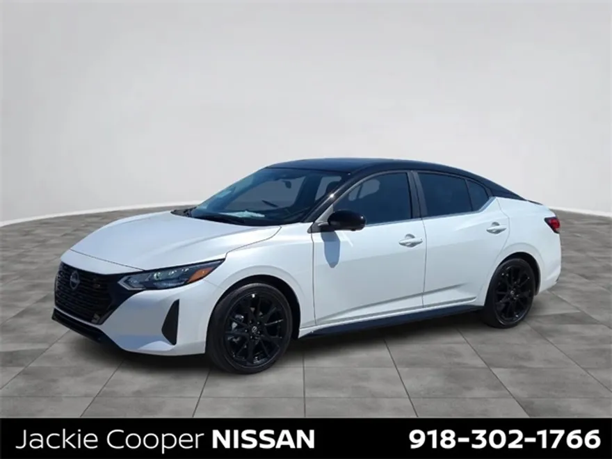 2025 Nissan Sentra SR photo 1