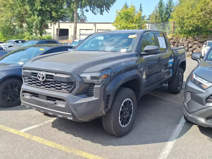 2024 Toyota Tacoma TRD Double Cab photo 1