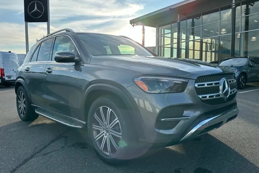 2026 Mercedes Benz GLE 350 4MATIC photo 1