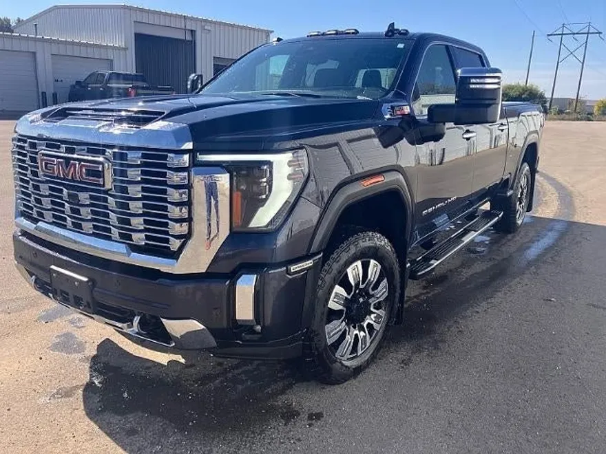 2024 Gmc Sierra 2500 HD Denali photo 1