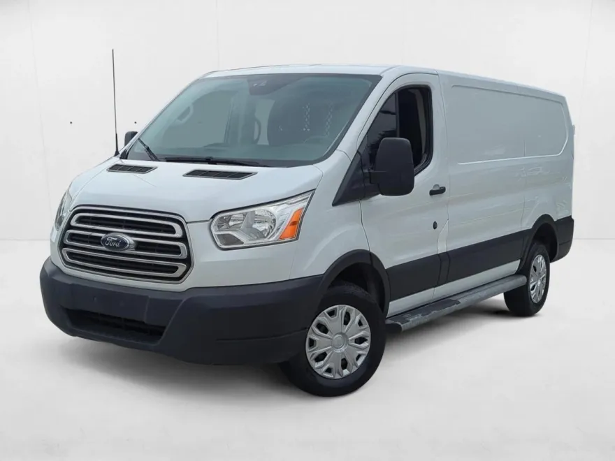 2019 Ford Transit Cargo photo 1