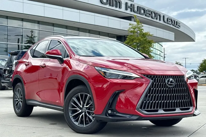 2025 Lexus NX 350 Luxury photo 1