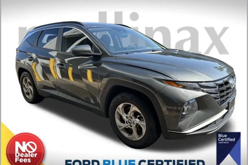 2022 Hyundai Tucson SEL photo 1