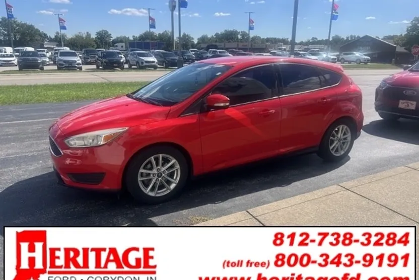2016 Ford Focus SE photo 1