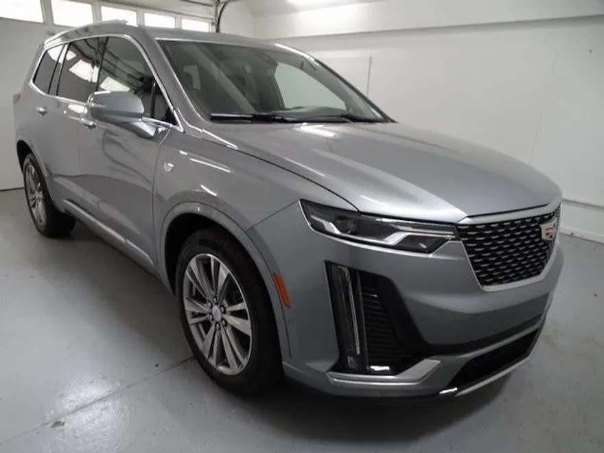 2023 Cadillac XT6 Premium Luxury photo 1