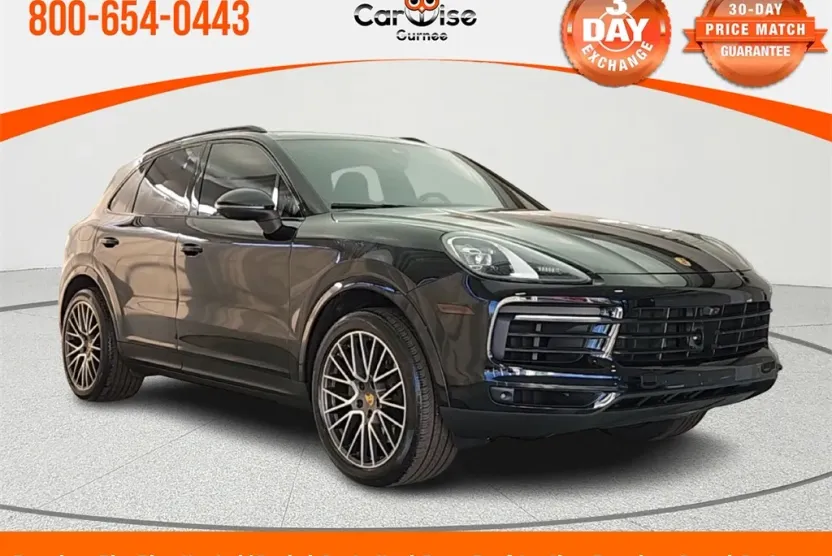 2022 Porsche Cayenne S photo 1
