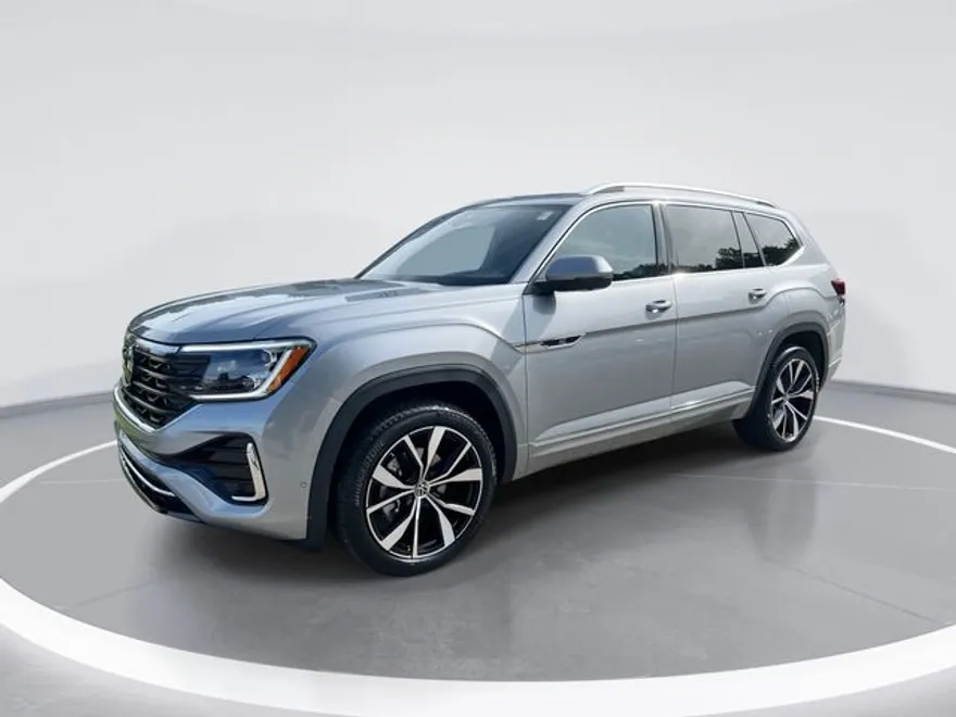 2026 Volkswagen Atlas SEL Premium R-Line photo 1