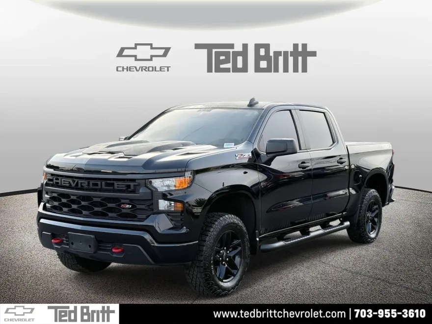 2024 Chevrolet Silverado 1500 Custom Trail Boss photo 1