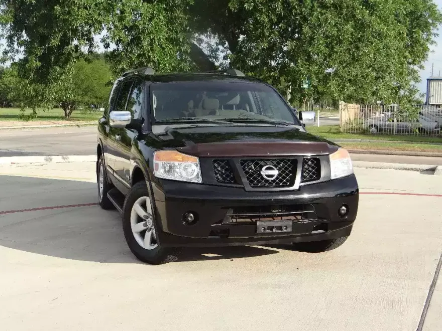 2009 Nissan Armada SE photo 1