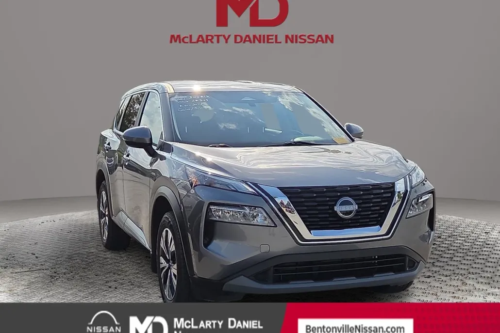 2023 Nissan Rogue SV photo 1