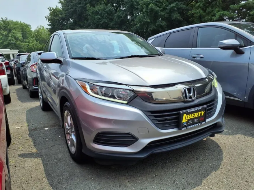 2019 Honda HR-V LX photo 1