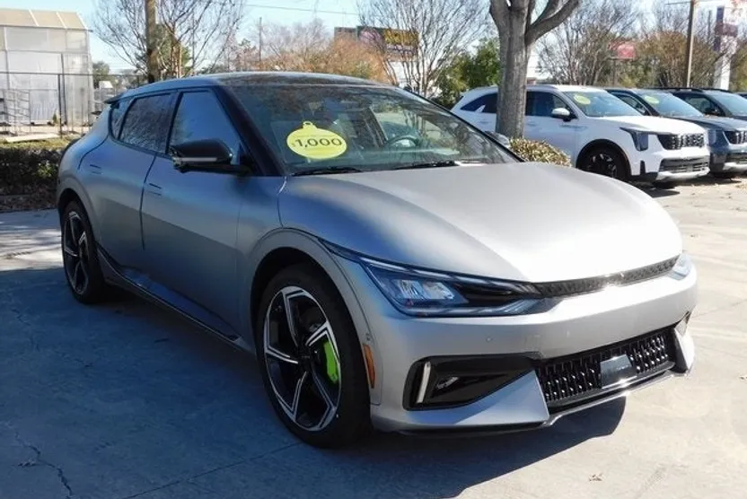 2024 Kia EV6 GT photo 1