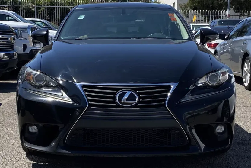 2015 Lexus IS 250 photo 1