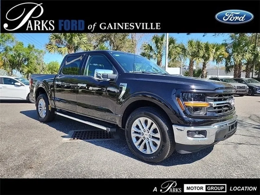 2025 Ford F-150 XLT photo 1