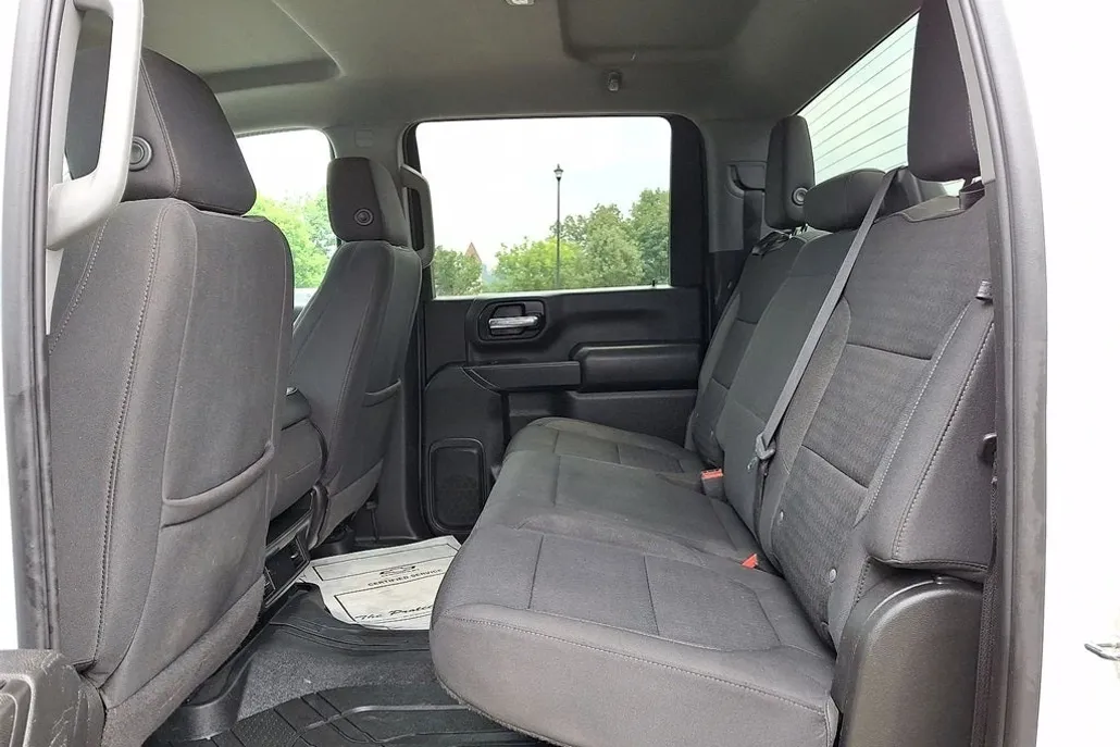 2023 Chevrolet Silverado 2500HD LT photo 1