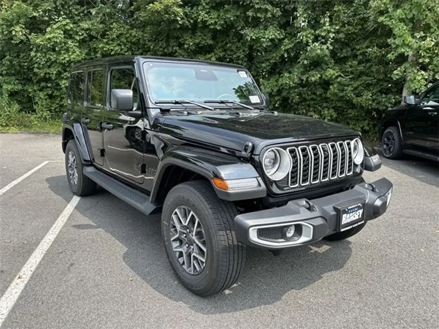 2025 Jeep Wrangler Sahara photo 1