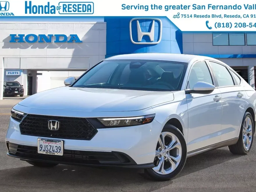 2023 Honda Accord LX photo 1