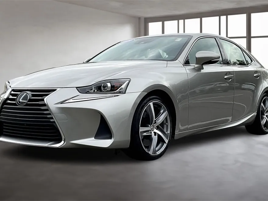 2019 Lexus IS 300 photo 1