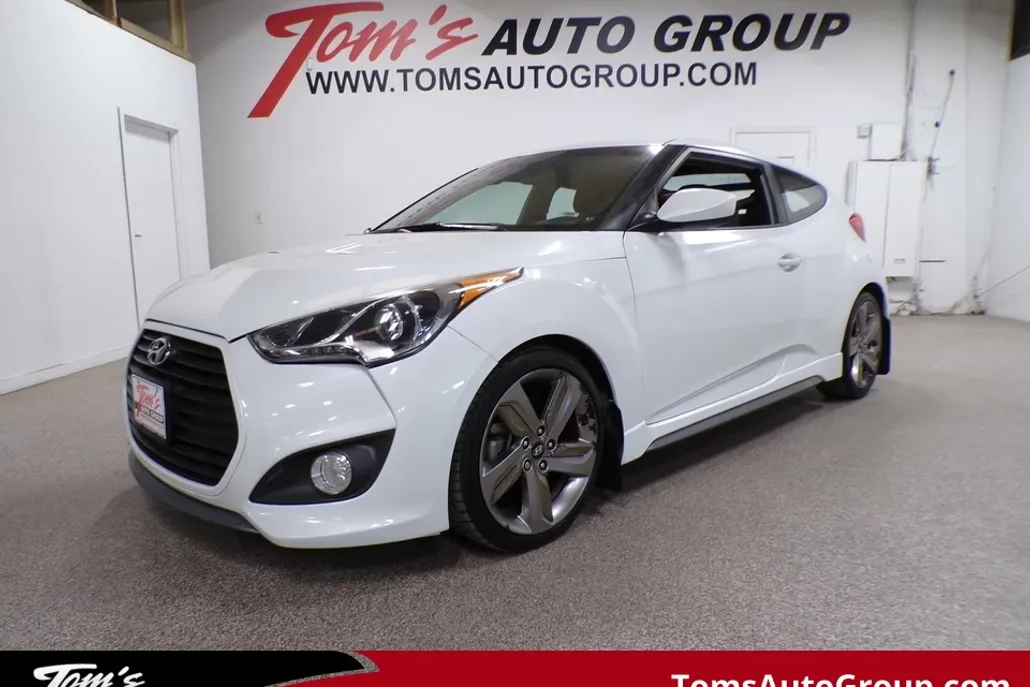 2015 Hyundai Veloster Turbo R-Spec photo 1