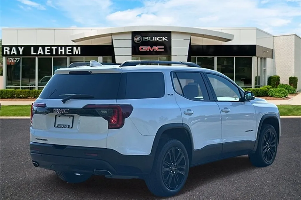 2022 Gmc Acadia SLE photo 1