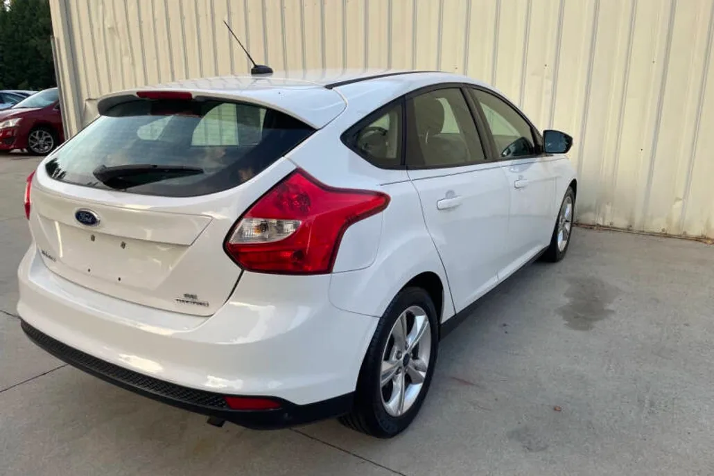 2014 Ford Focus SE photo 1