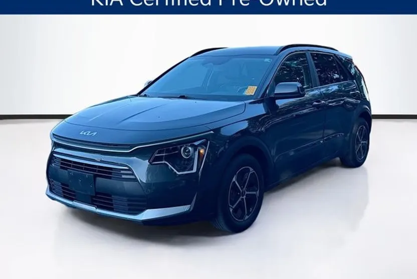 2023 Kia Niro EX photo 1