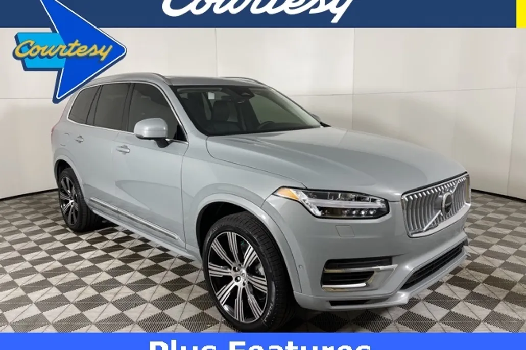 2025 Volvo XC90 T8 AWD Plus photo 1