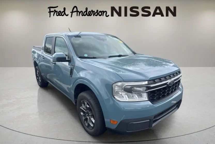 2022 Ford Maverick XLT photo 1
